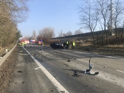 Tragická nehoda u Bystřice uzavřela hlavní tah mezi Prahou a Táborem