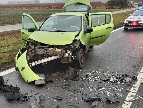 Sobotní dopoledne poznamenaly vážné dopravní nehody se zraněním