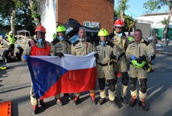 Třinečtí profesionální hasiči startují na MS ve vyprošťování v Rumunsku