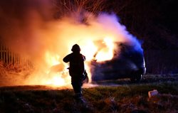 Požár vozu v Třebechovicích pod Orebem způsobila technická závadaNikdo nebyl během události zraněn. Škoda je odhadnuta na 30 tisíc korun.  