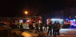 V Ostrově hořela střecha základní školy