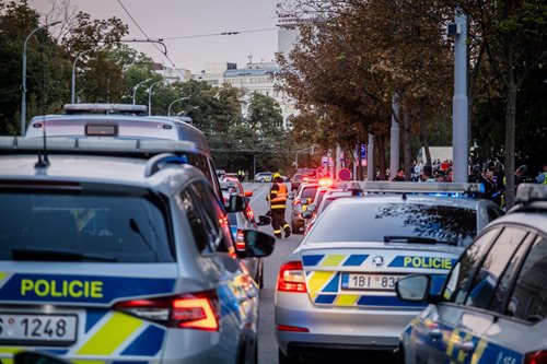 Střílel na sousedy i policisty. Zásah skončil tragicky