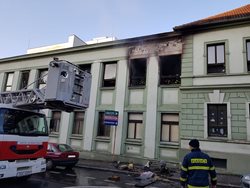 Dvoumiliónová škoda při požáru v písecké ubytovně