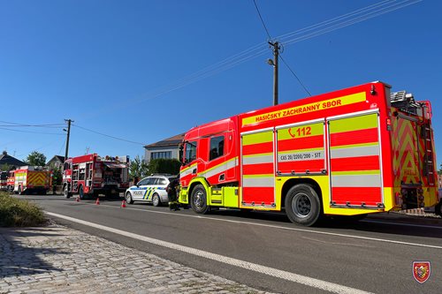 Při výbuchu v rodinném domě v Dolním Benešově byli zraněni dva lidé