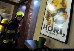 Požár fritézy v restauraci v centru Prahy způsobil škodu 100.000 korun