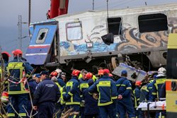 Řecko: Srážka vlaků v Tempi