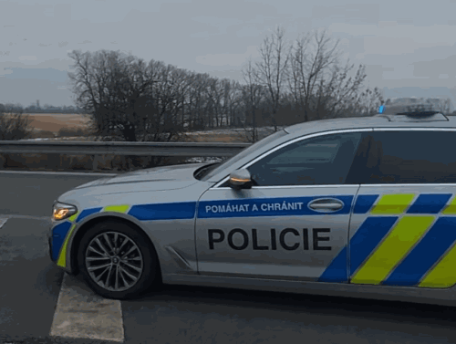 Opilý řidič kamionu zastaven na dálnici a potrestán