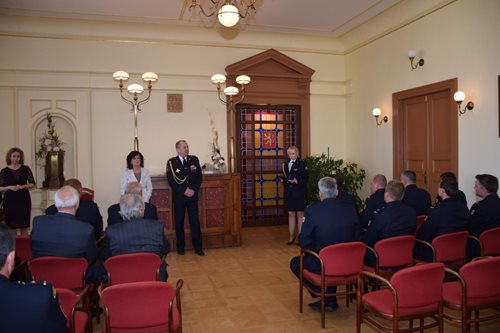V Občanské záložně v Přelouči byly předány medaile hasičům i občanům Pardubického kraje za záchranu lidského života