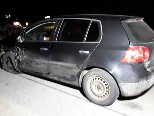 Dopraví nehoda dvou osobních vozidel se zraněním