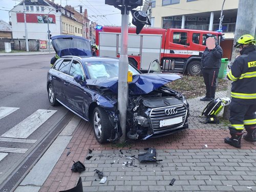Nehoda v centru Pardubic byla ohlášena až z Německa