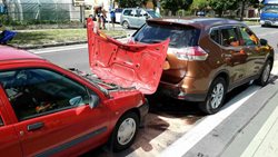 Dopravní nehoda čtyř osobních vozidel se obešla bez zranění