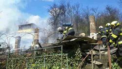 Při požáru chaty na Svitavsku se zranila jedna žena