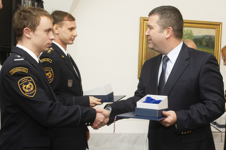 ViewImage-(50).jpg ViewImage-(50).jpg