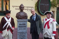 Slavnostní odhalení busty rakouské císařovny Marie Terezie VIDEO 