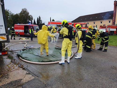 18 evakuovaných při úniku čpavku v Třeboni