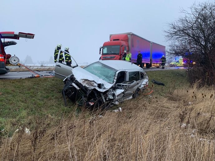 Holin-1.jpg Holin-1.jpg