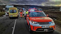 Po nehodě u Blučiny museli hasiči vyprošťovat řidiče
