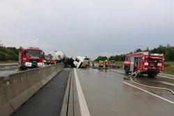 Dopravní nehoda s požárem na D1 v úseku od Olomouce směr Ostrava