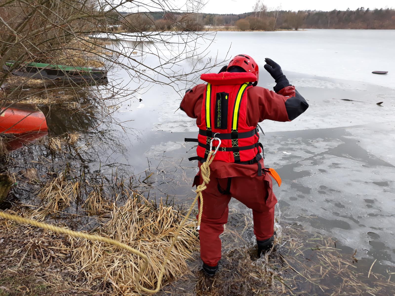 qw-(1).jpg qw-(1).jpg