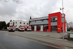 Fotogalerie - Hasičský záchranný sbor Čáslav se představuje a zároveň zve na den otevřených dveří 