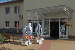 Kvůli novým případům začala druhá dezinfekce ostravského domova Slunečnice
