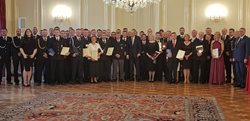 Hasiči si převzali Zlaté záchranářské kříže