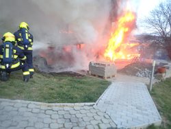 Požár na sídlišti Jižní Svahy ve Zlíně