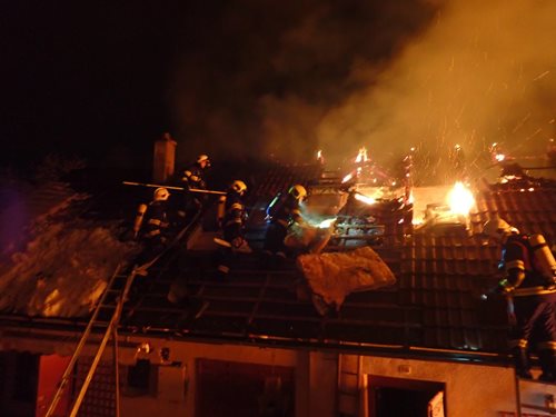 Rozsáhlý požár ve Vizovicích