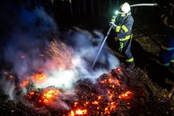 Hasiči varují před nebezpečím vzniku požárů v přírodním prostředí, pozor dávejte na čarodějnické ohně