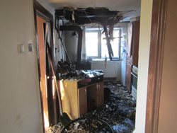 Hasiči zasahovali u požáru rodinného domu v obci Spytihněv
