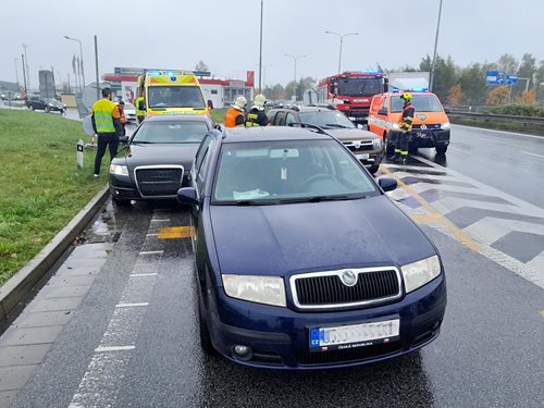 Víkend byl ve znamení dopravních nehod