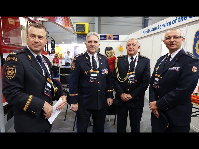 ViewImage-(4).jpg ViewImage-(4).jpg