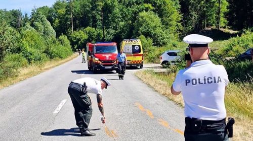 Tragická nehoda cyklisty. Po střetu s automobilem muž zemřel