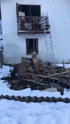 POŽÁR RODINNÉHO DOMKU - MALÁ MORAVA ŠUMPERSKO/VIDEO