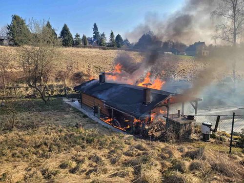 Požár zahradního domku způsobil vysoké škody