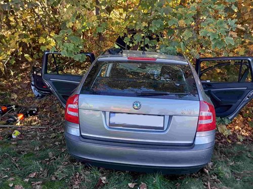 Srážka osobního a nákladního vozu si vyžádala vážné zranění, pomáhal i vrtulník