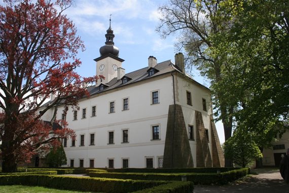 Letohrad-zamek-a-zahrada-13.jpg