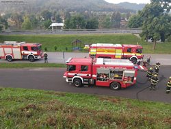 Požár lokomotivy osobního vlaku v Dolních Zálezlech