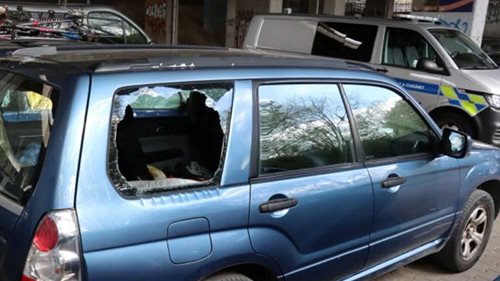 Auto není trezor. Zlodějům stačí pár minut a berou i věci, které nejsou na první pohled vidět