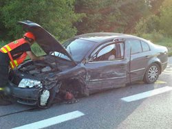 Na Vyškovsku omezila provoz nehoda kamionu a osobního auta