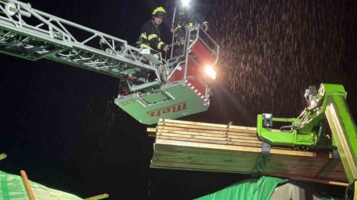 Nepříznivé počasí zaměstnalo hasiče. Za 12 hodin vyjeli v Libereckém kraji téměř padesátkrát