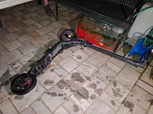 Nabíjení elektrokoloběžky skončilo požárem domu