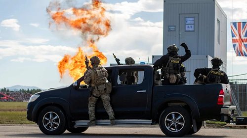 Dny NATO přilákají desítky tisíc lidí. Policie varuje před kolonami a připravila informační linku
