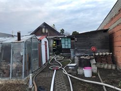 Požár rodinného domu v Chvatěrubech způsobil škodu za milion korun