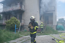 Moravskoslezští hasiči vyjeli ke třem větším požárům