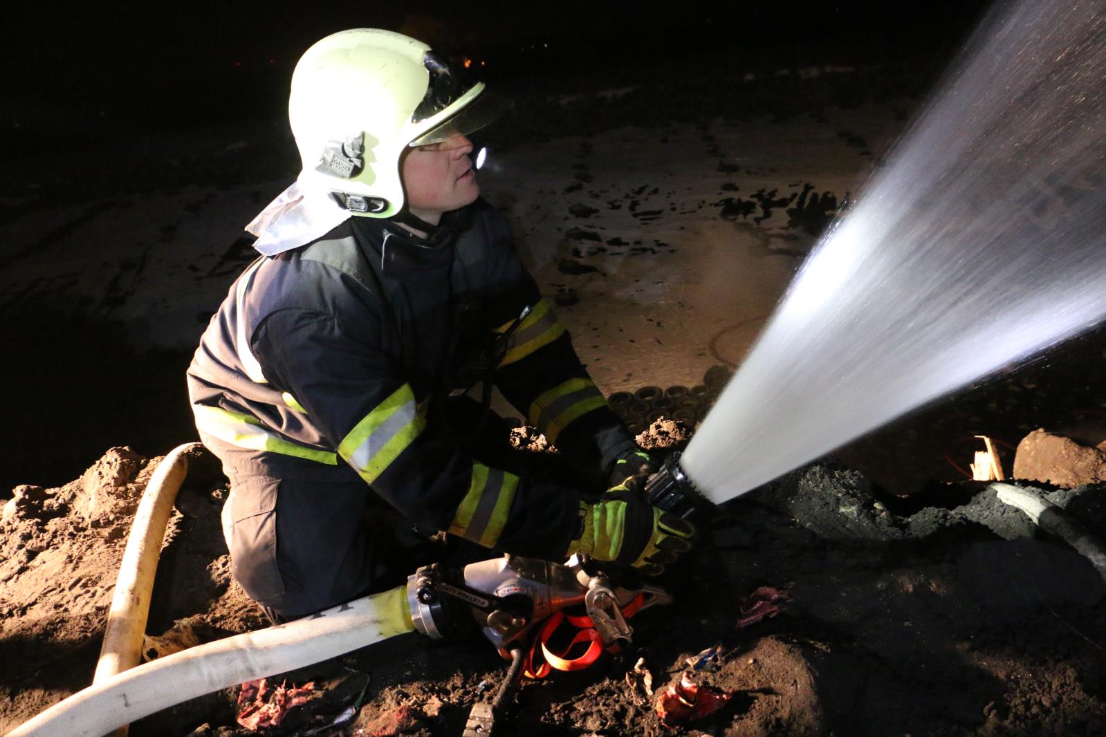 ss-(1).jpg ss-(1).jpg