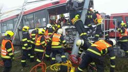 Při nehodě trolejbusu v Brně se zranili čtyři lidé