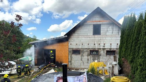 Plameny během chvíle zachvátily dům. Škoda dosáhla 1,5 milionu korun