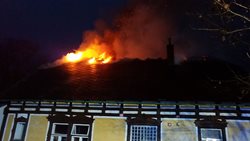Požár střechy fary v Pusté Rybné