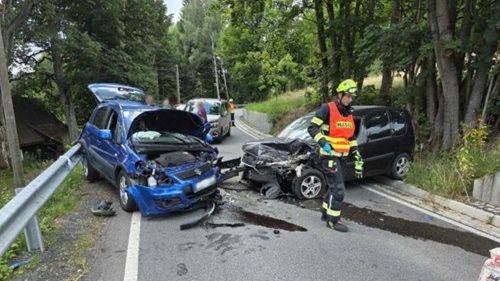 Prázdniny přinášejí více nehod. Hasiči zasahovali častěji než loni